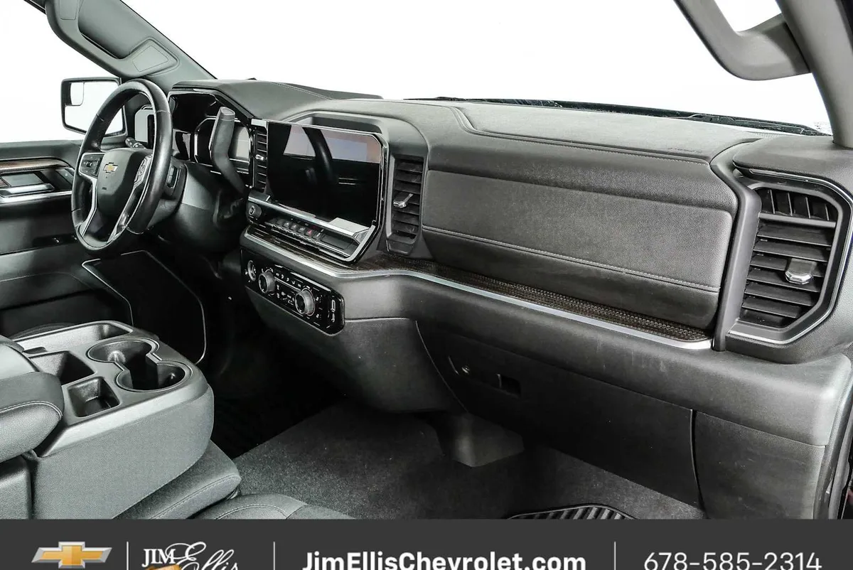 2022 Chevrolet Silverado 1500 LT thumbnail 21
