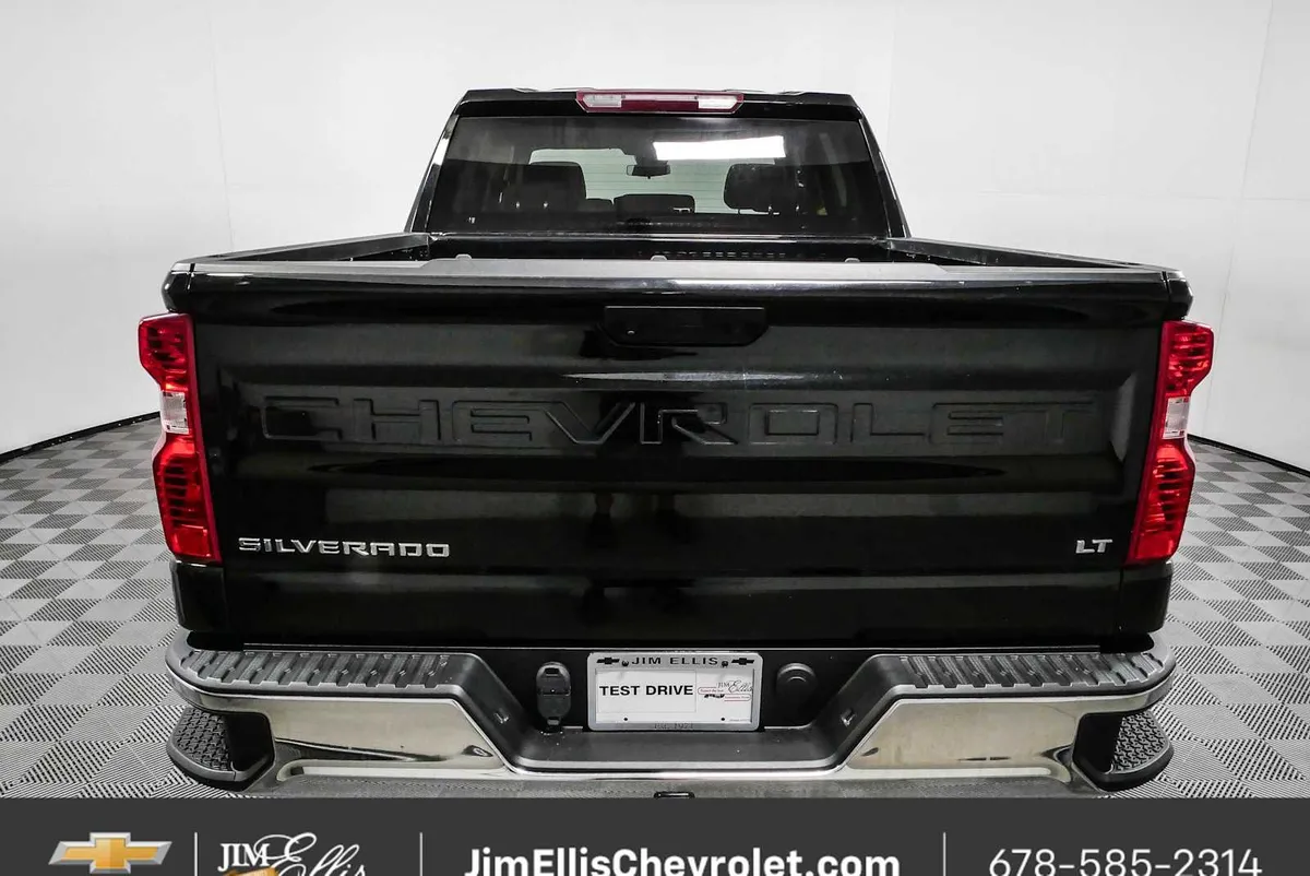 2022 Chevrolet Silverado 1500 LT thumbnail 25