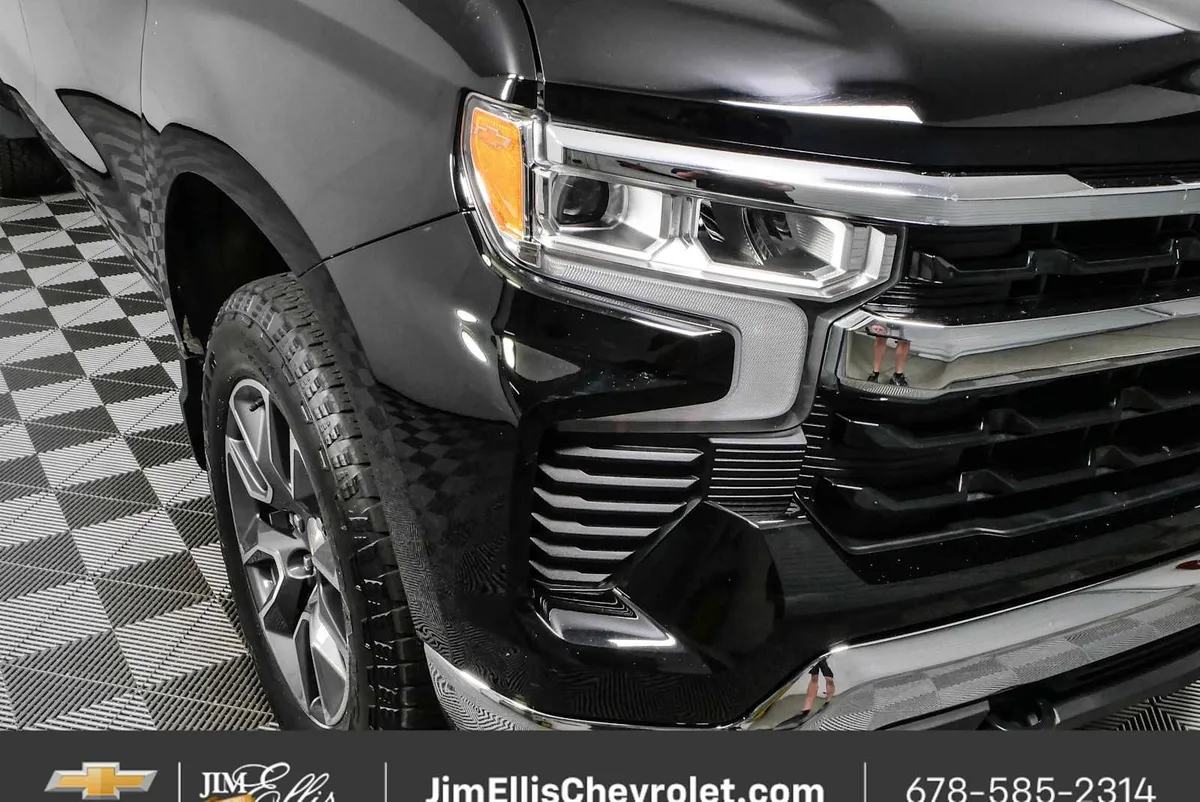 2022 Chevrolet Silverado 1500 LT thumbnail 32