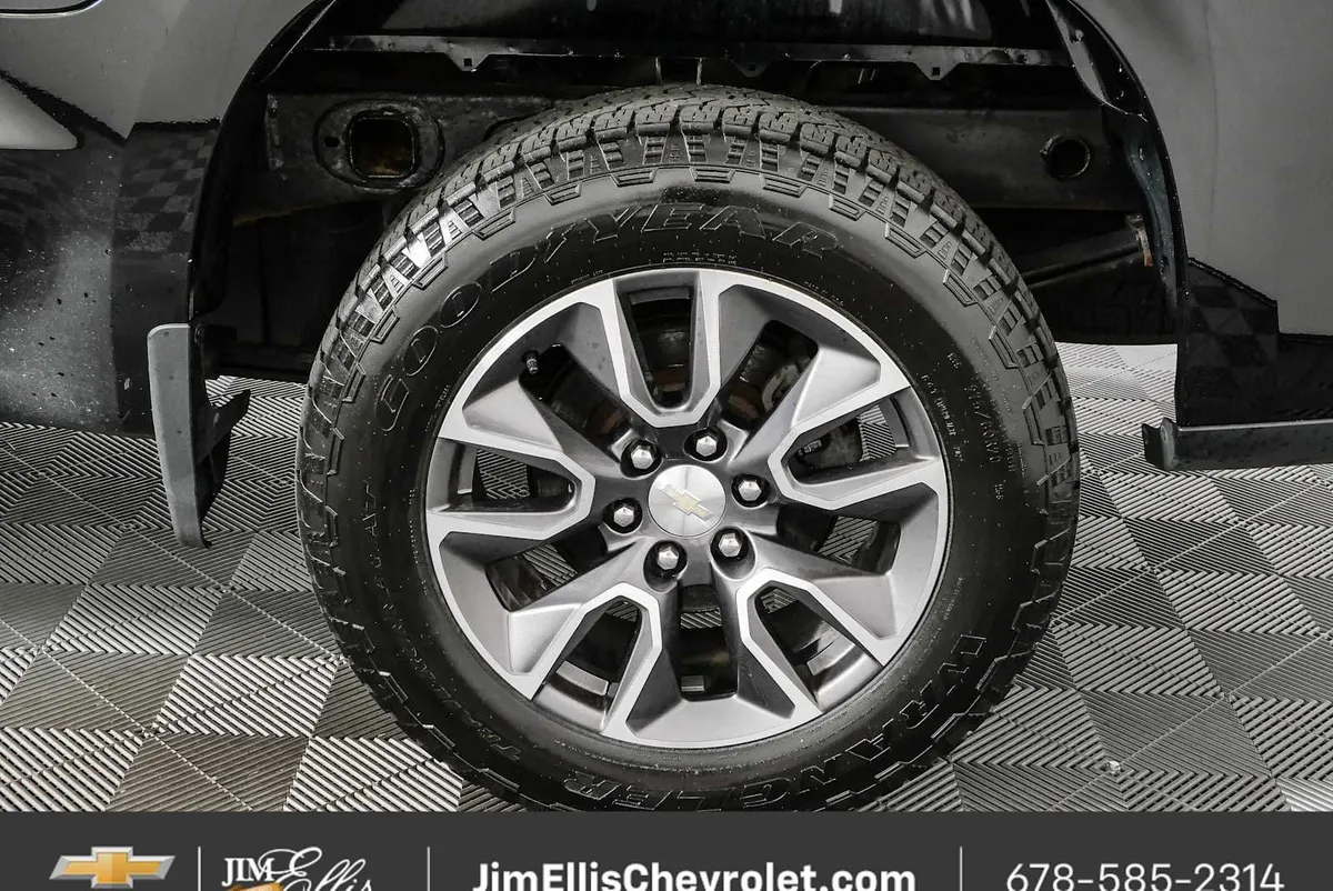 2022 Chevrolet Silverado 1500 LT thumbnail 33