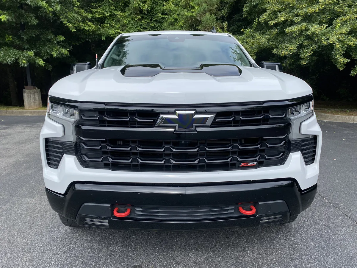 2022 Chevrolet Silverado 1500 LT Trail Boss thumbnail 2