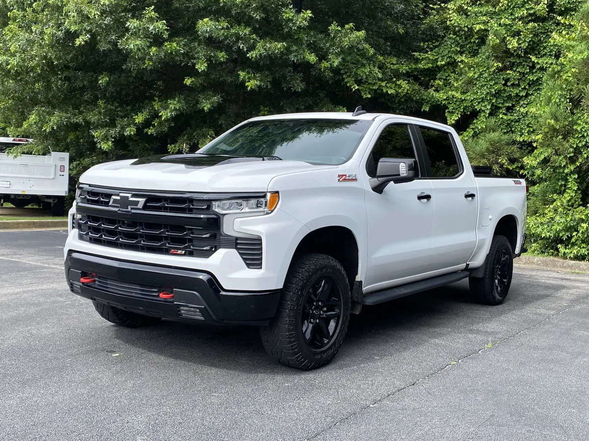 2022 Chevrolet Silverado 1500 LT Trail Boss thumbnail 4