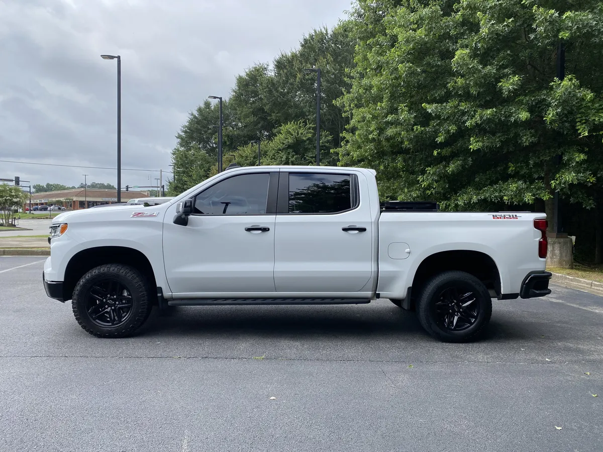 2022 Chevrolet Silverado 1500 LT Trail Boss thumbnail 5