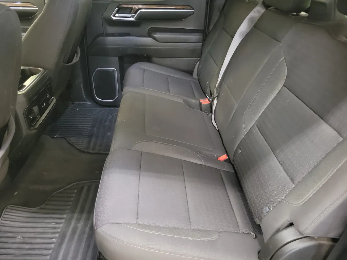 2022 Chevrolet Silverado 1500 LT w/1LT thumbnail 12