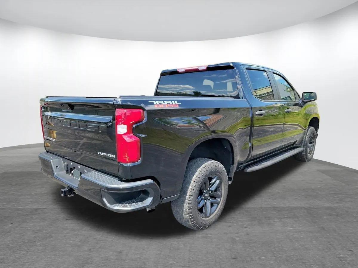 2022 Chevrolet Silverado 1500 LTD Custom Trail Boss thumbnail 20