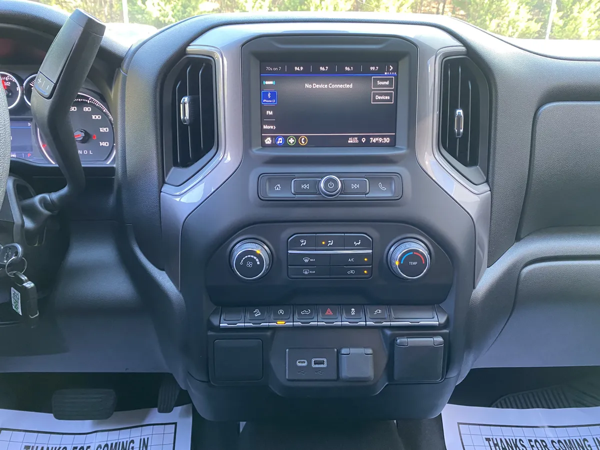 2022 Chevrolet Silverado 1500 LTD Custom Trail Boss thumbnail 24
