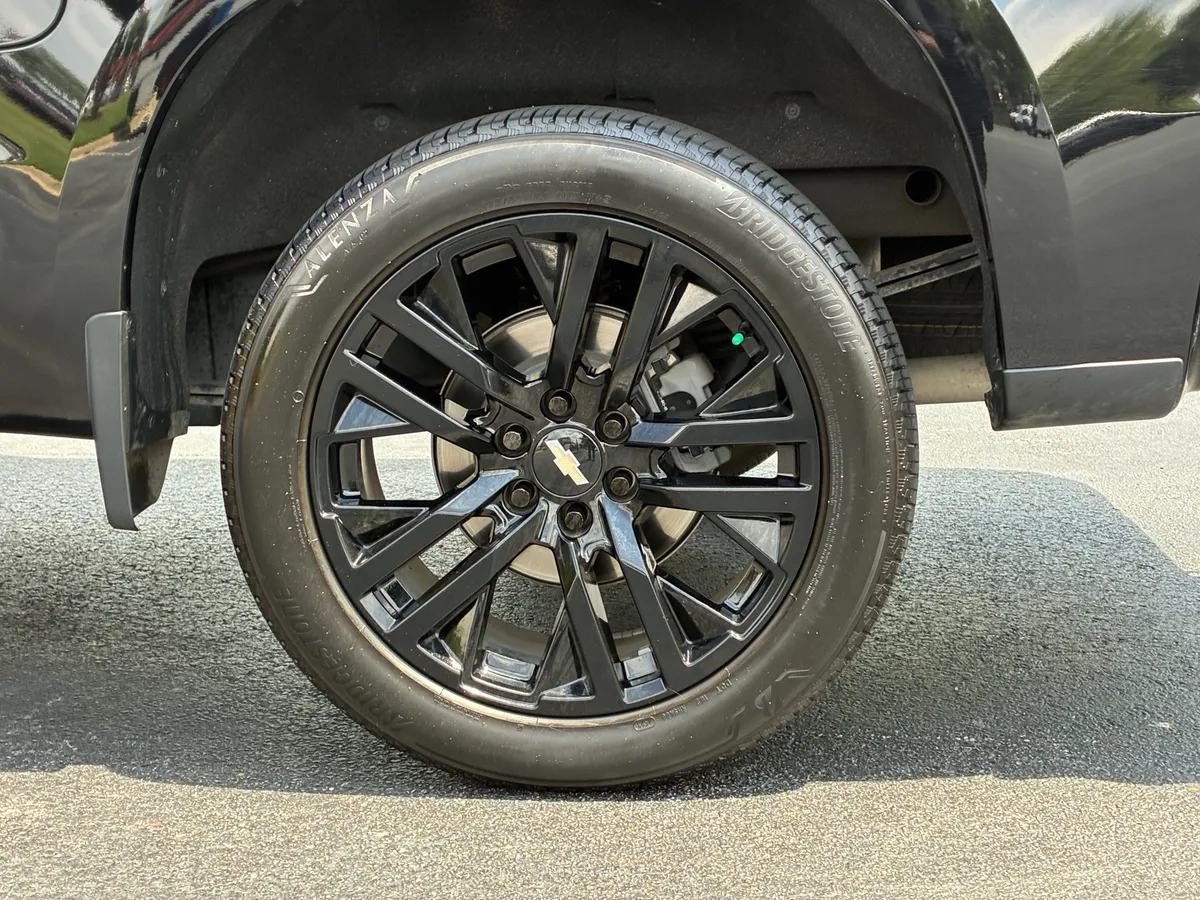 2022 Chevrolet Silverado 1500 LTD High Country thumbnail 10