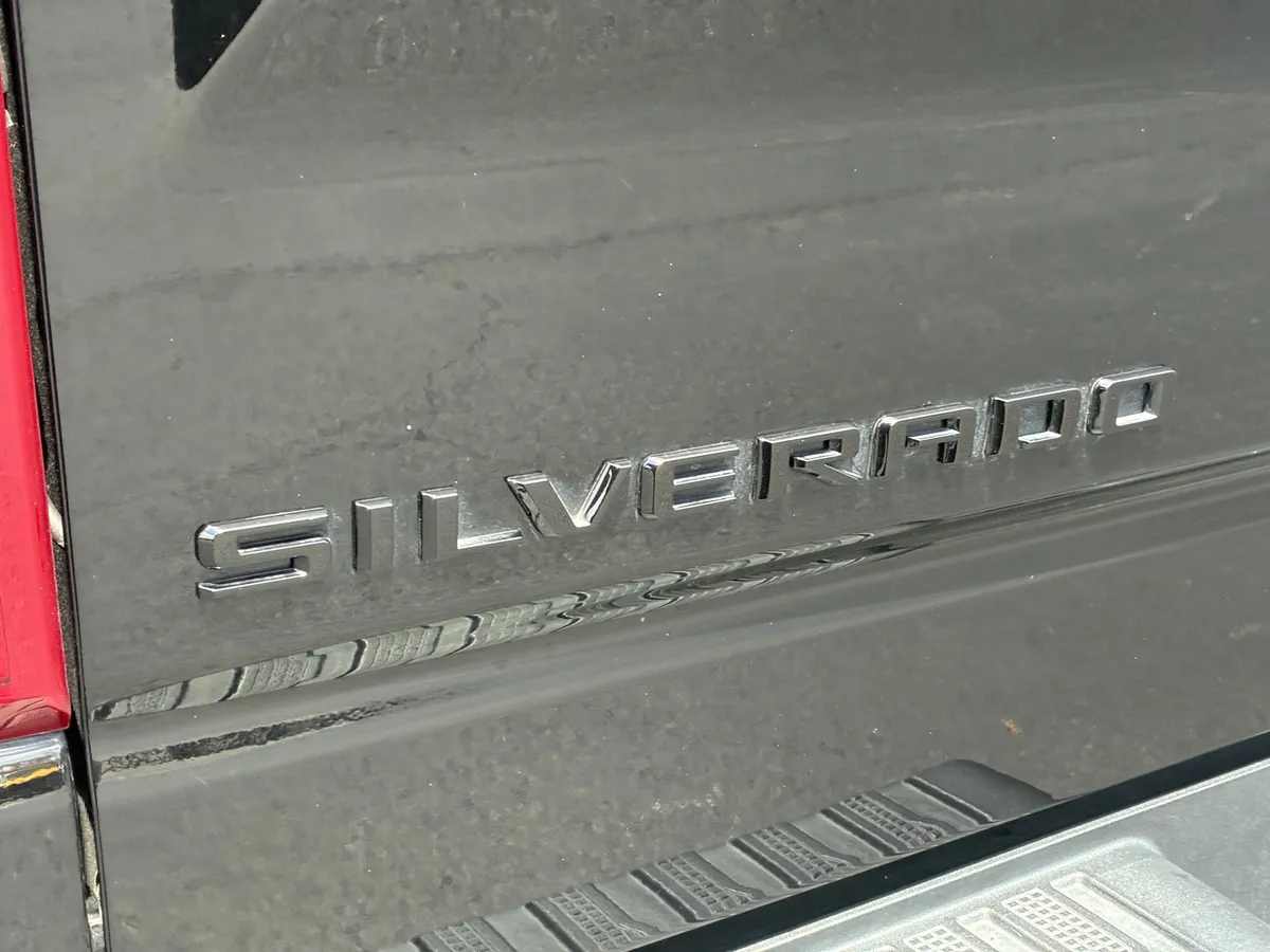 2022 Chevrolet Silverado 1500 LTD High Country thumbnail 12