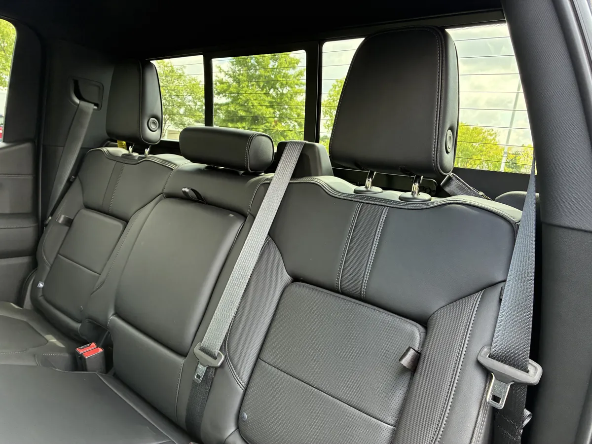 2022 Chevrolet Silverado 1500 LTD High Country thumbnail 15