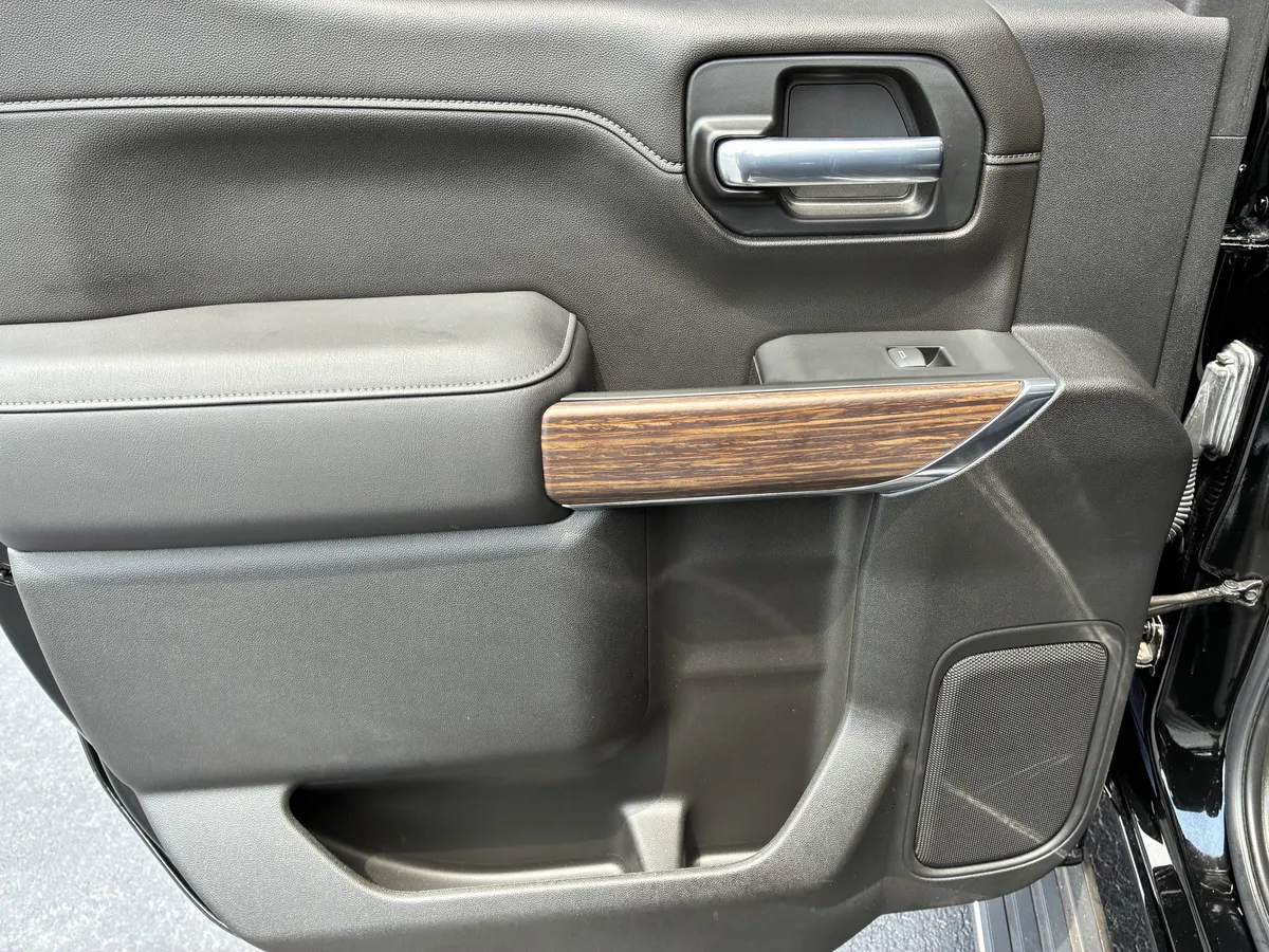 2022 Chevrolet Silverado 1500 LTD High Country thumbnail 18
