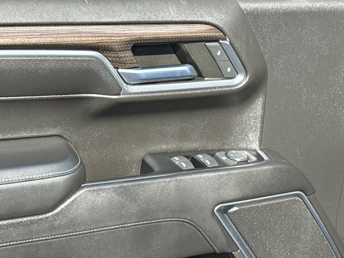 2022 Chevrolet Silverado 1500 RST thumbnail 19