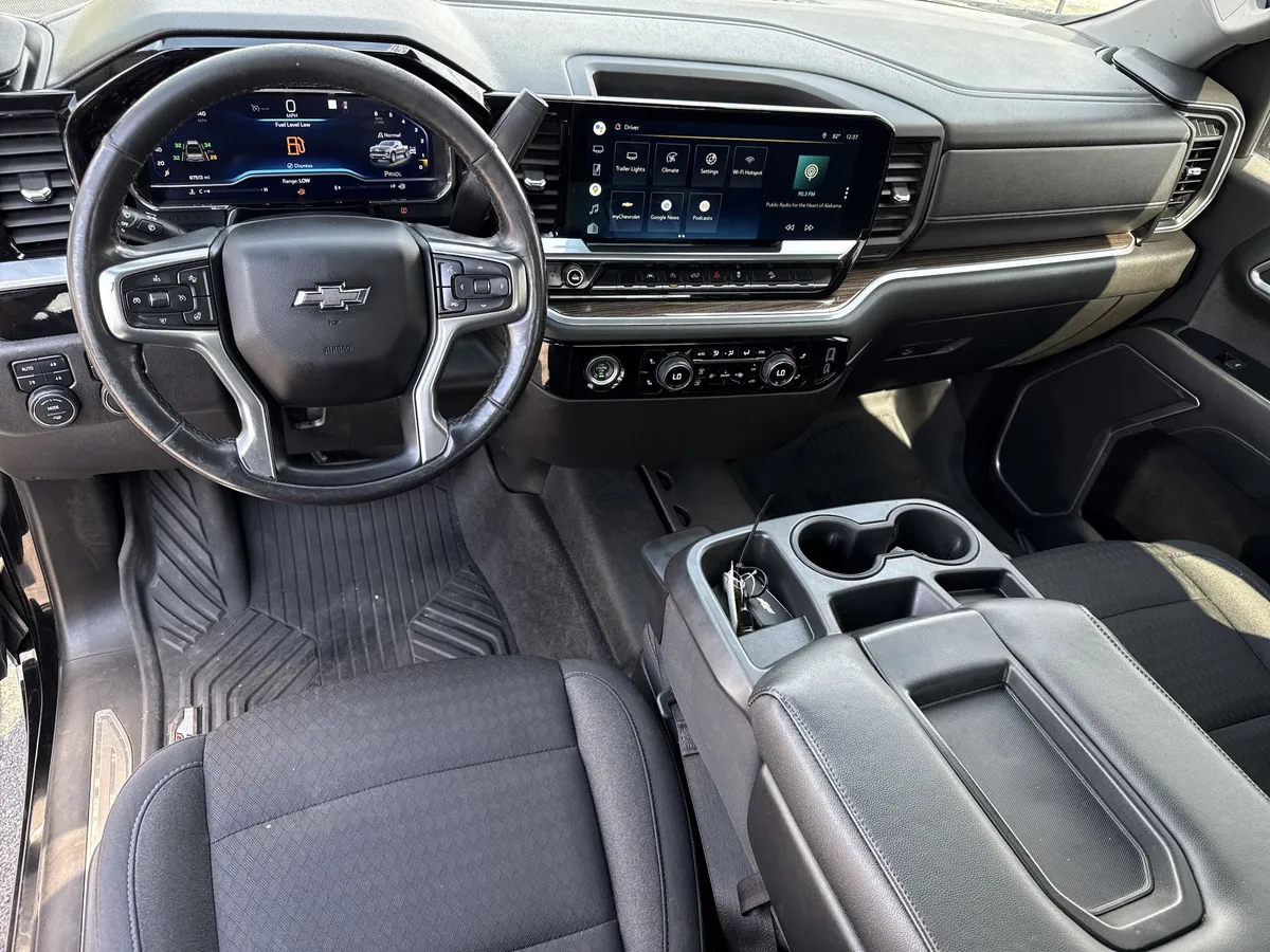 2022 Chevrolet Silverado 1500 RST thumbnail 21