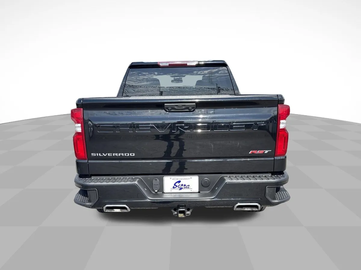 2022 Chevrolet Silverado 1500 RST thumbnail 9