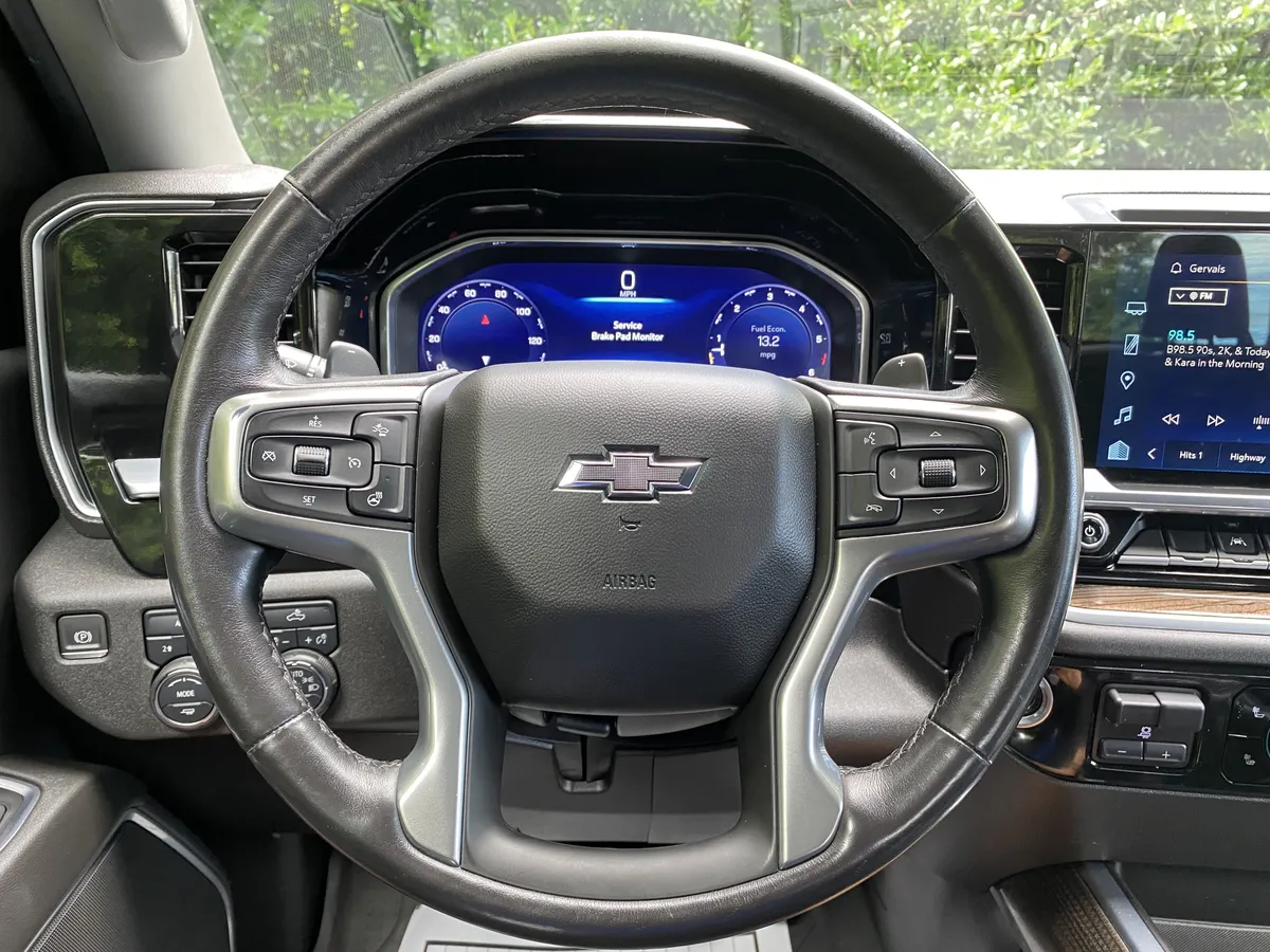 2022 Chevrolet Silverado 1500 RST thumbnail 18