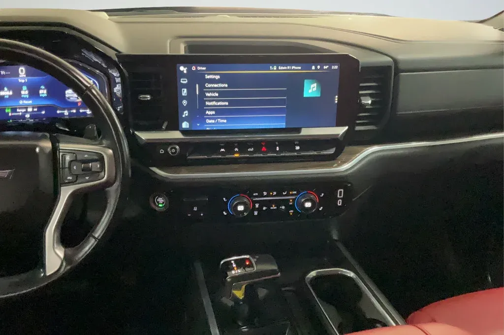 2022 Chevrolet Silverado 1500 RST thumbnail 16