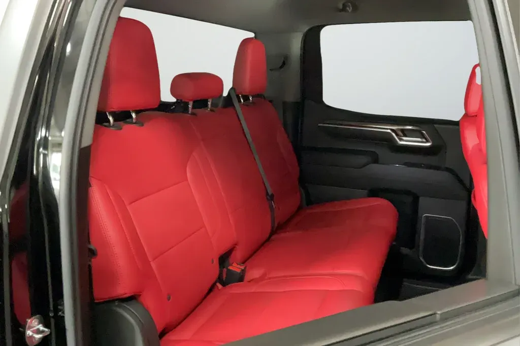 2022 Chevrolet Silverado 1500 RST thumbnail 21
