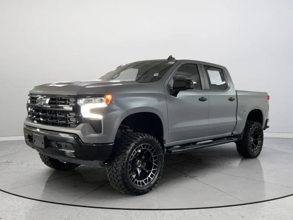 2022 Chevrolet Silverado 1500 RST thumbnail 5