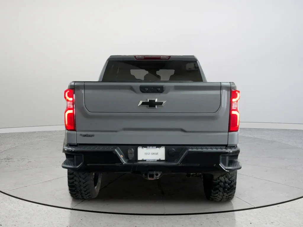 2022 Chevrolet Silverado 1500 RST thumbnail 8