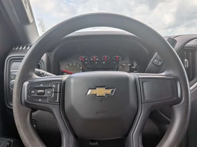 2022 Chevrolet Silverado 1500 WT thumbnail 25