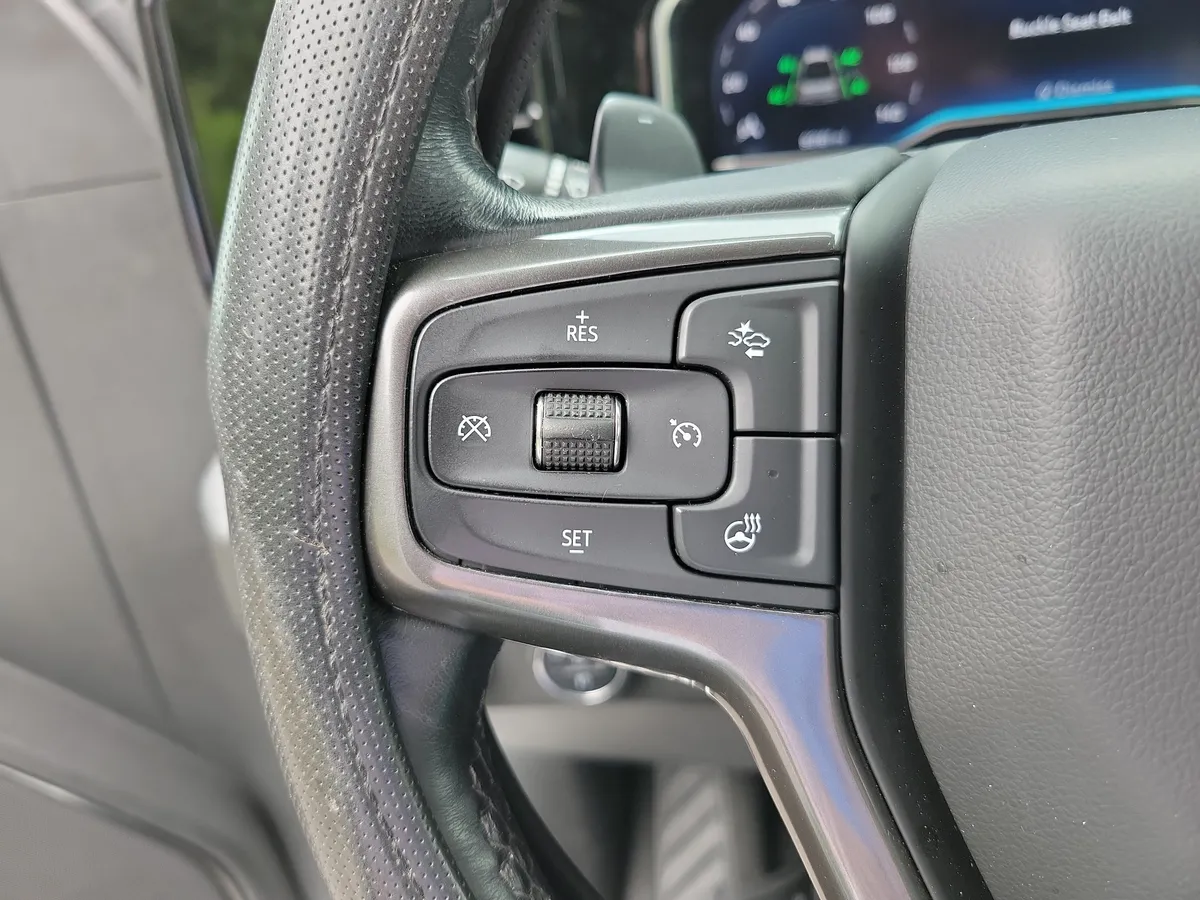 2022 Chevrolet Silverado 1500 ZR2 thumbnail 21