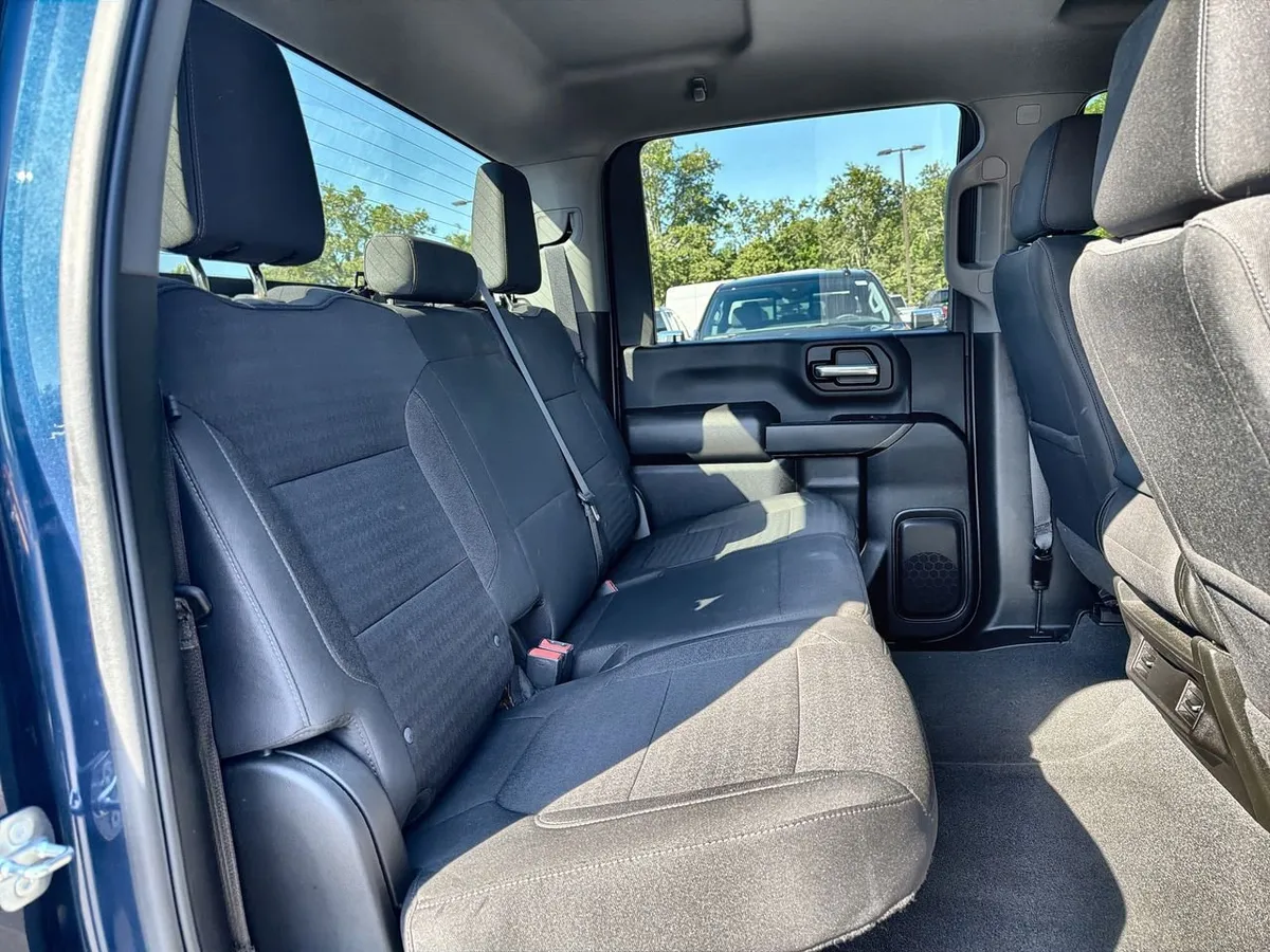 2022 Chevrolet Silverado 2500 HD Custom thumbnail 22