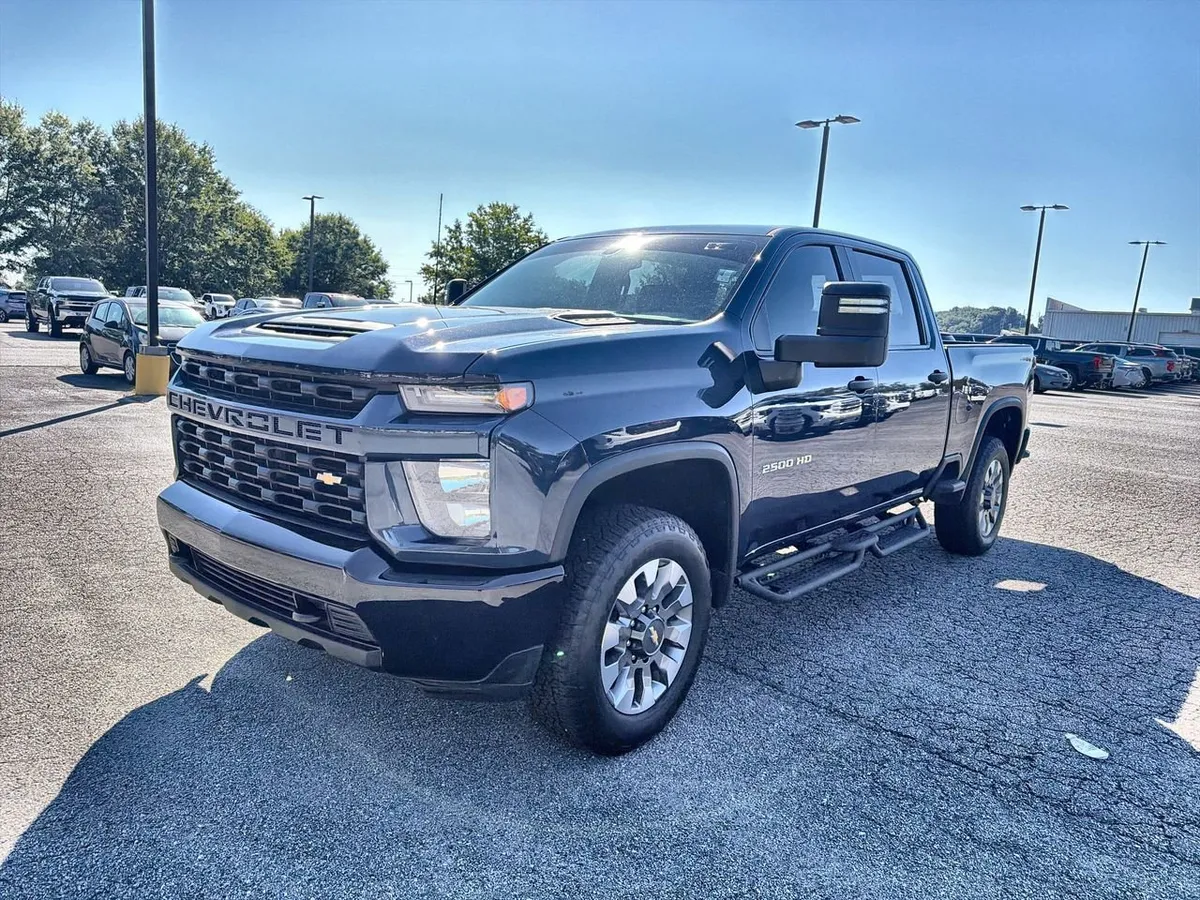 2022 Chevrolet Silverado 2500 HD Custom thumbnail 4