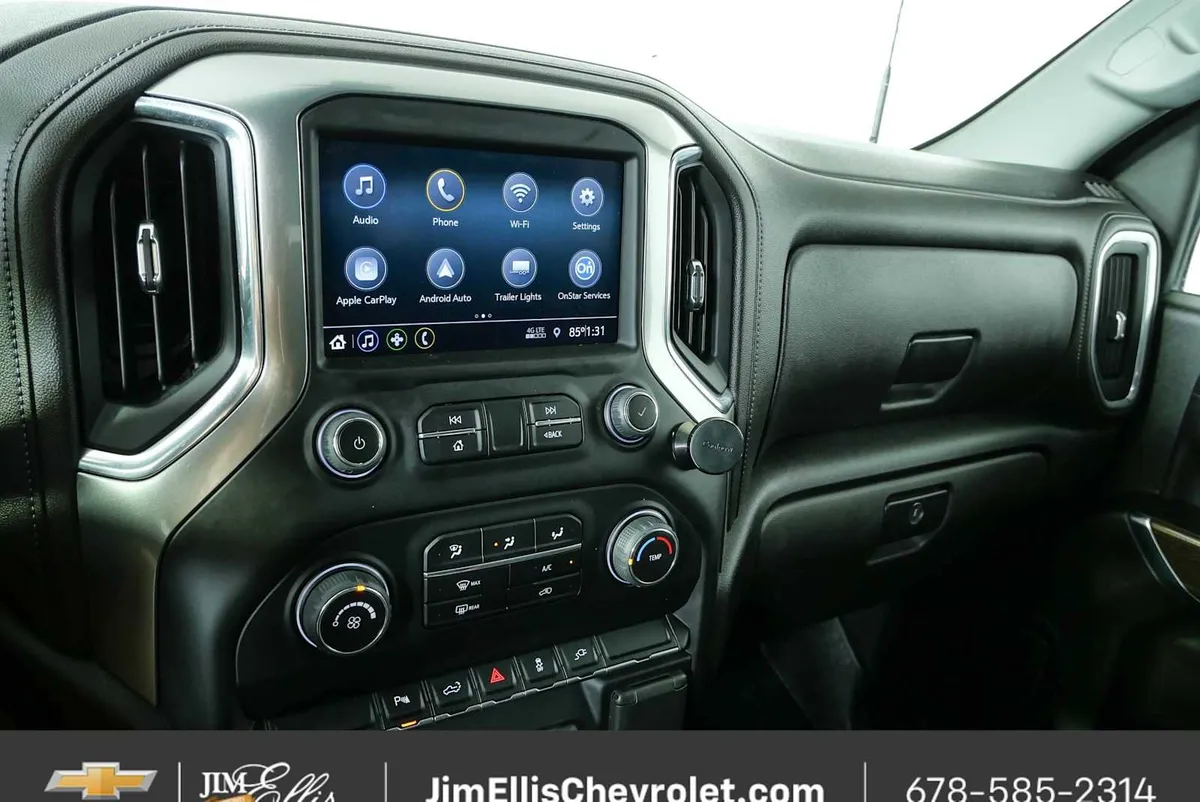 2022 Chevrolet Silverado 2500HD LT thumbnail 12
