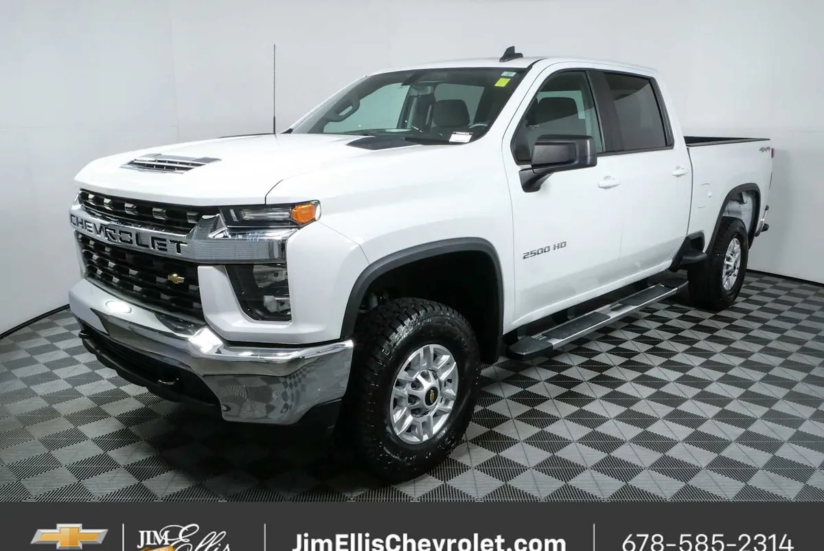 2022 Chevrolet Silverado 2500HD LT thumbnail 23