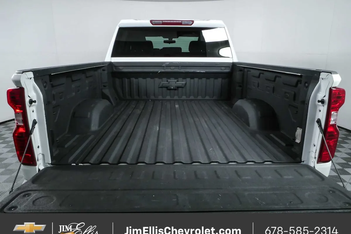2022 Chevrolet Silverado 2500HD LT thumbnail 28
