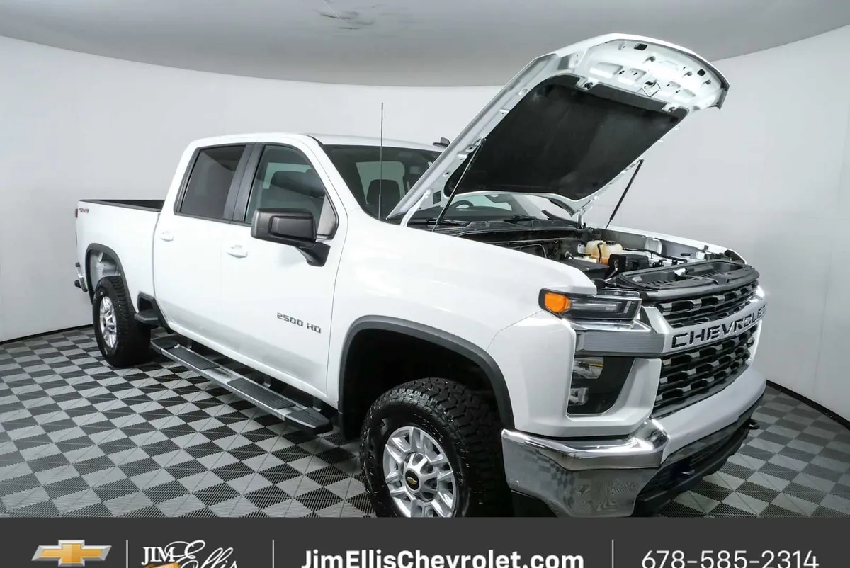 2022 Chevrolet Silverado 2500HD LT thumbnail 29
