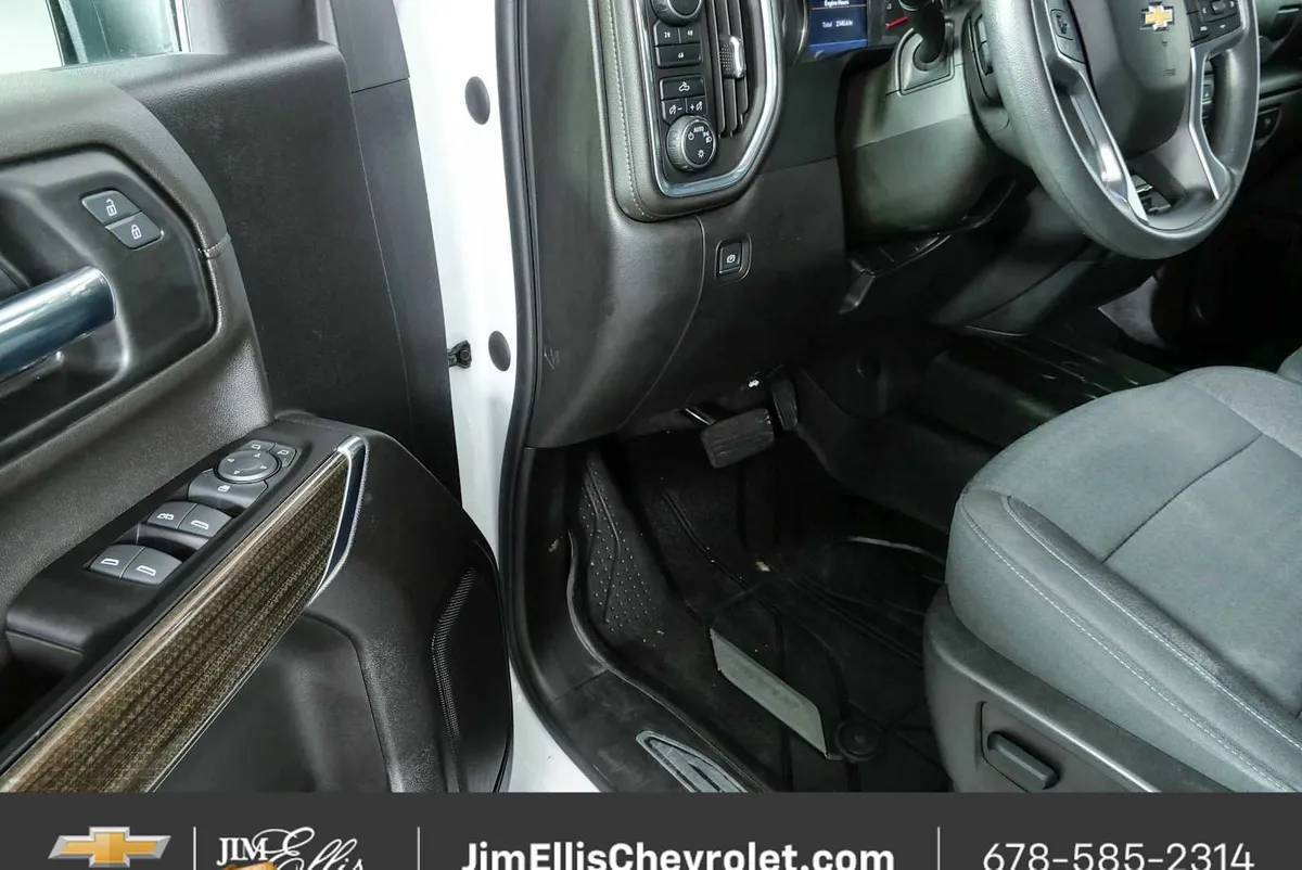2022 Chevrolet Silverado 2500HD LT thumbnail 7