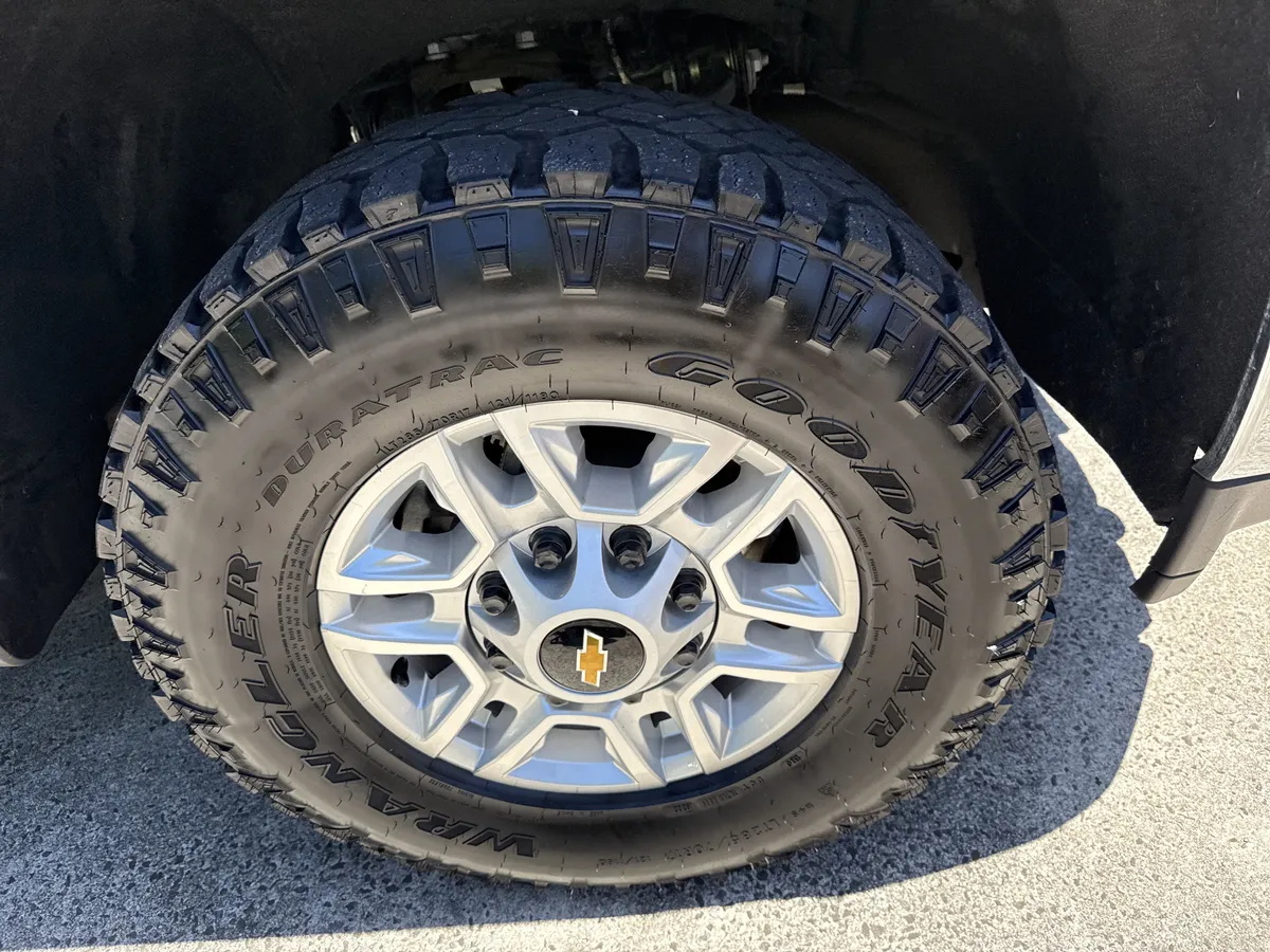 2022 Chevrolet Silverado 2500HD LT thumbnail 12