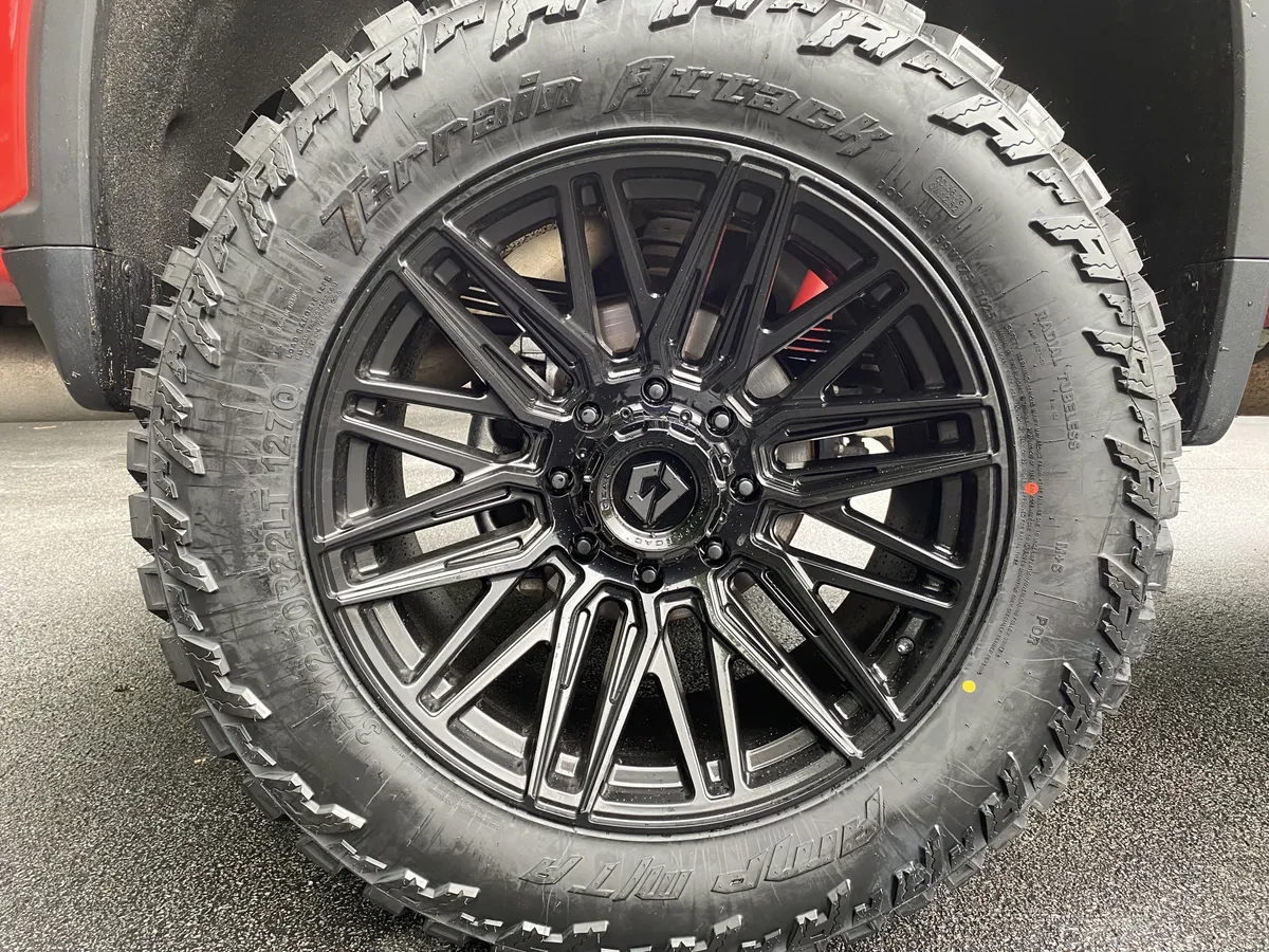 2022 Chevrolet Silverado 2500HD LTZ thumbnail 47