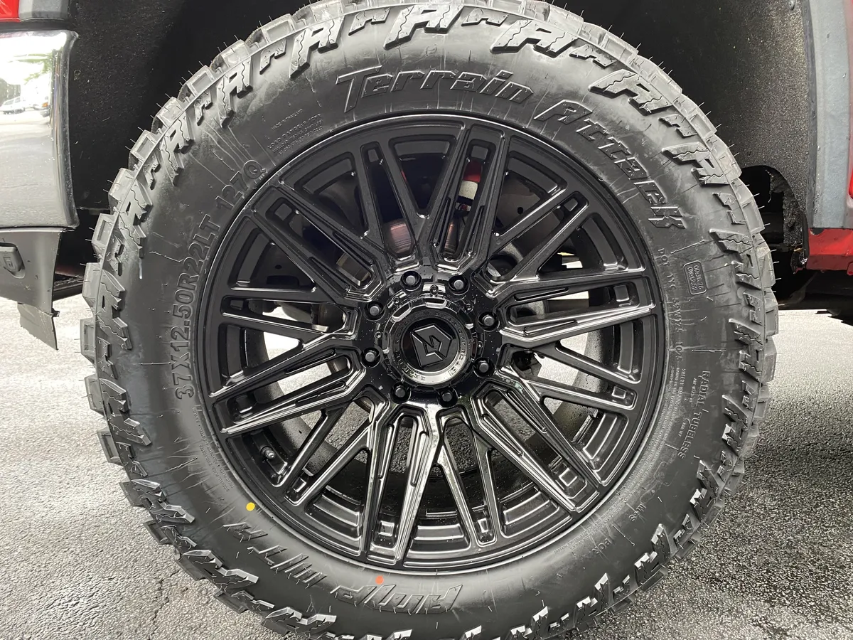 2022 Chevrolet Silverado 2500HD LTZ thumbnail 49