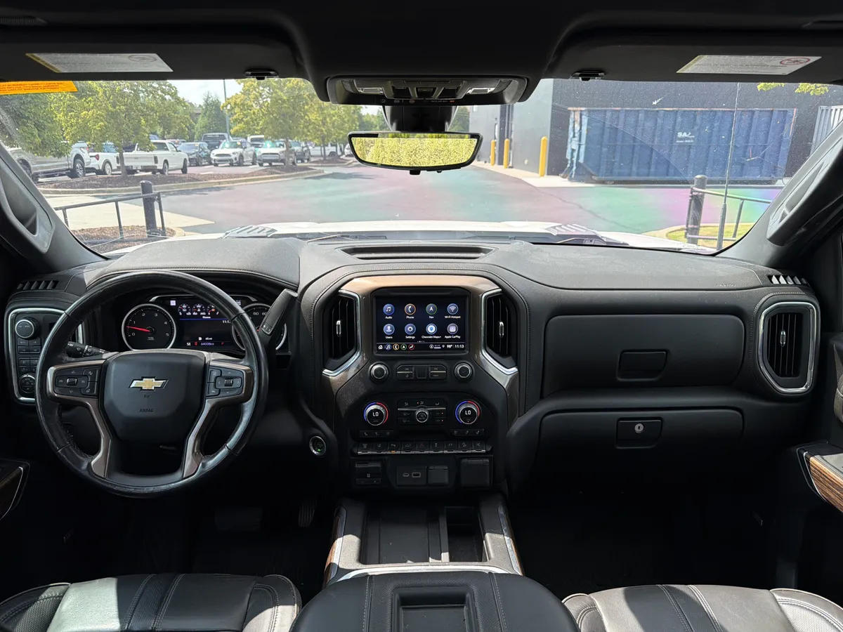2022 Chevrolet Silverado 3500HD High Country thumbnail 23