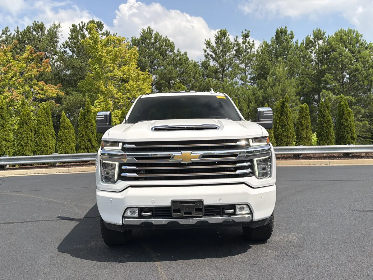 2022 Chevrolet Silverado 3500HD High Country thumbnail 9