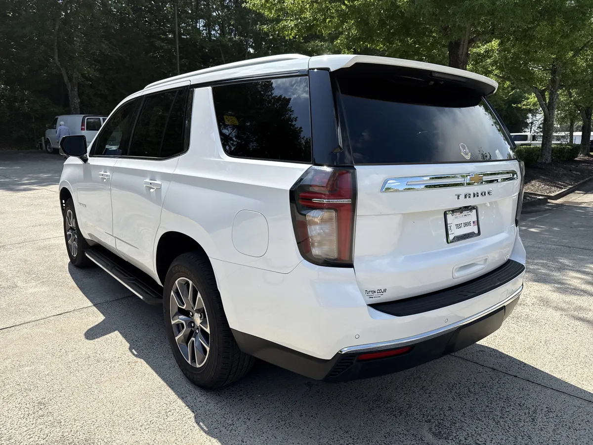 2022 Chevrolet Tahoe LT thumbnail 5