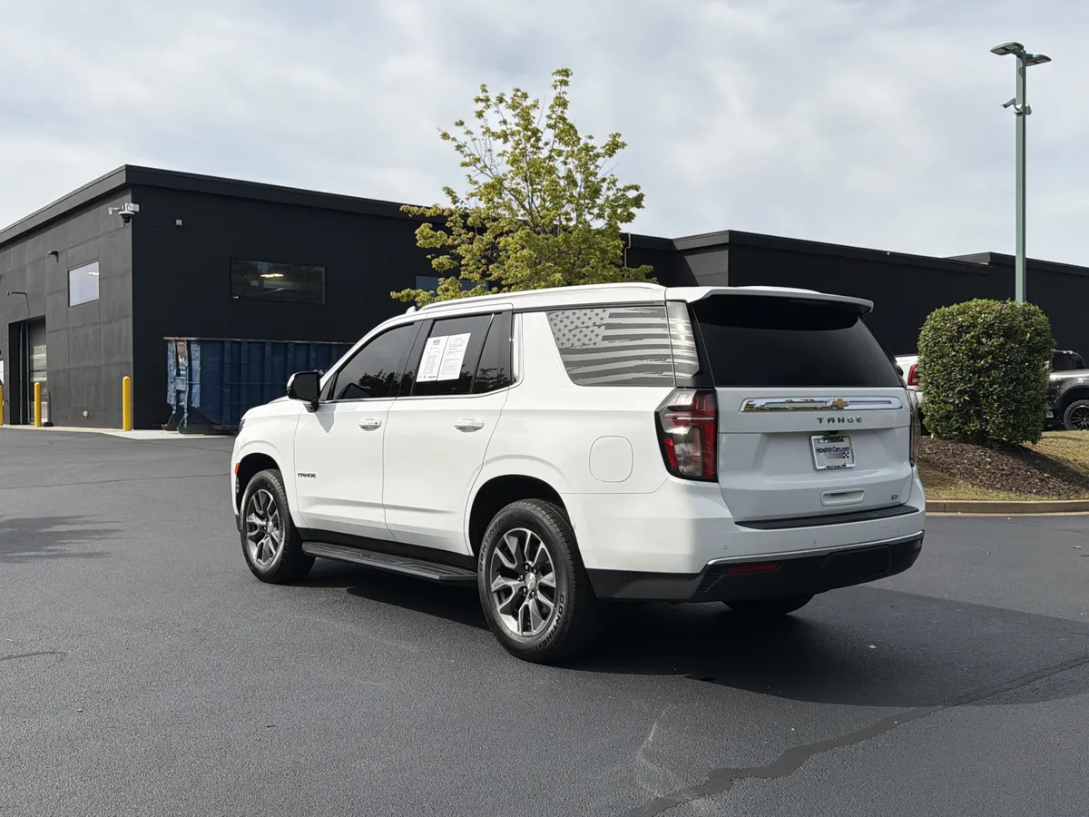 2022 Chevrolet Tahoe LT thumbnail 15