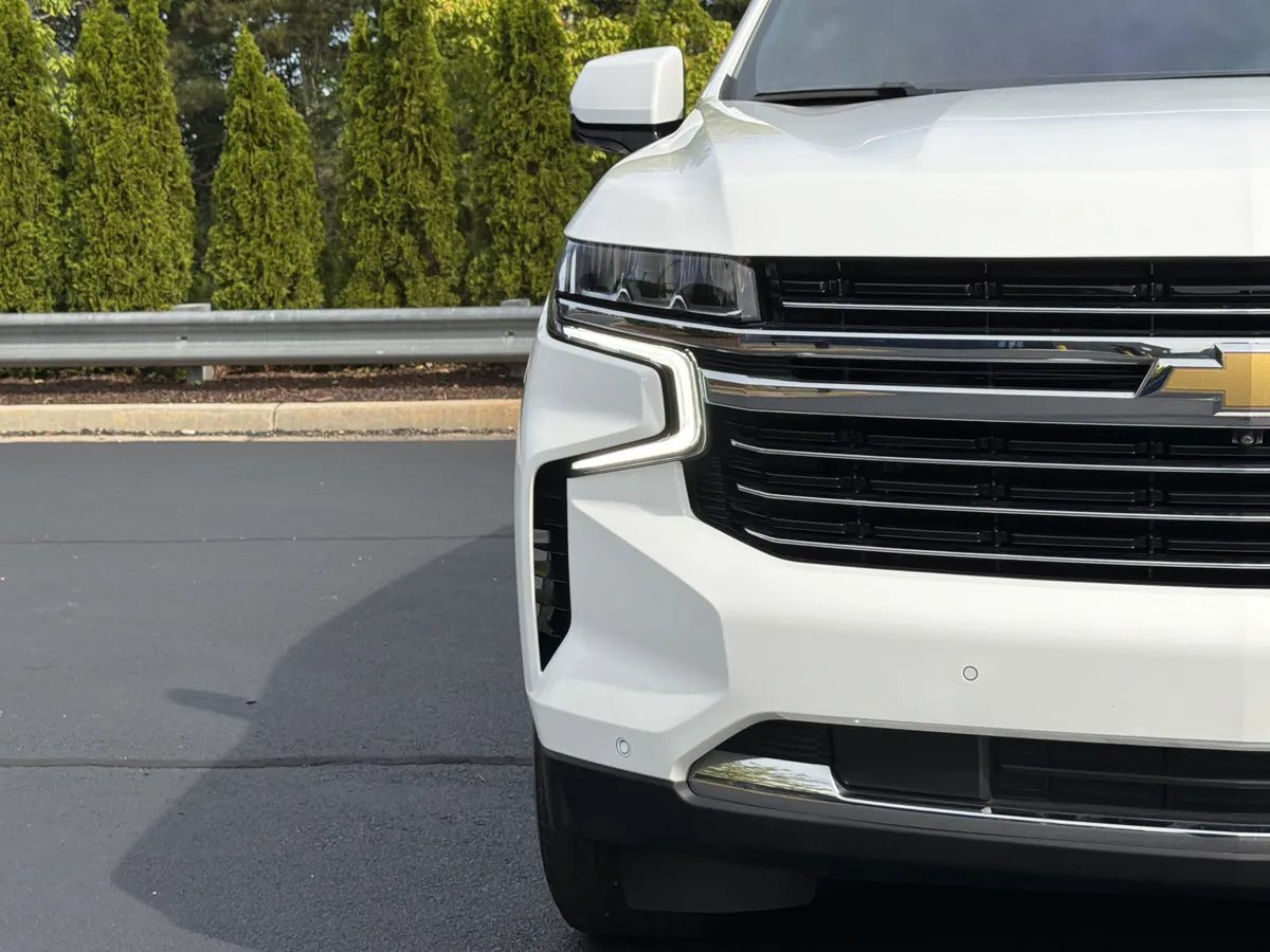 2022 Chevrolet Tahoe LT thumbnail 18