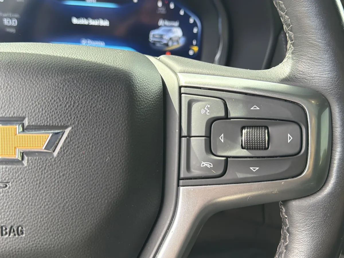 2022 Chevrolet Tahoe LT thumbnail 32