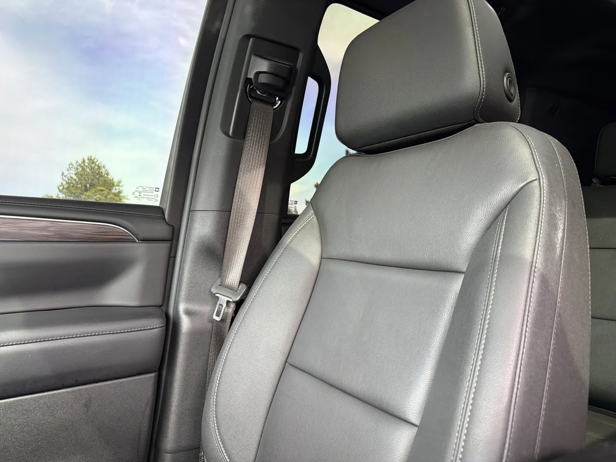 2022 Chevrolet Tahoe LT thumbnail 49