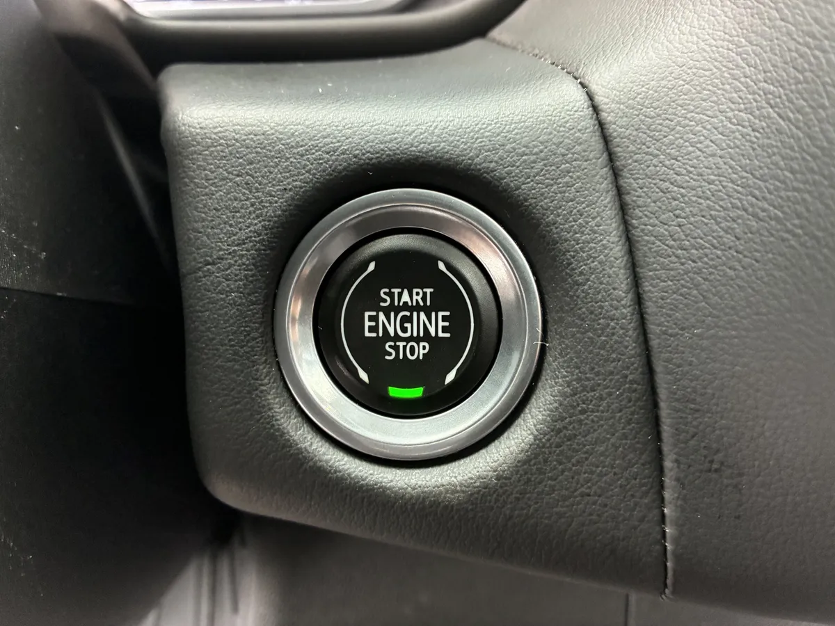 2022 Chevrolet Tahoe LT thumbnail 32