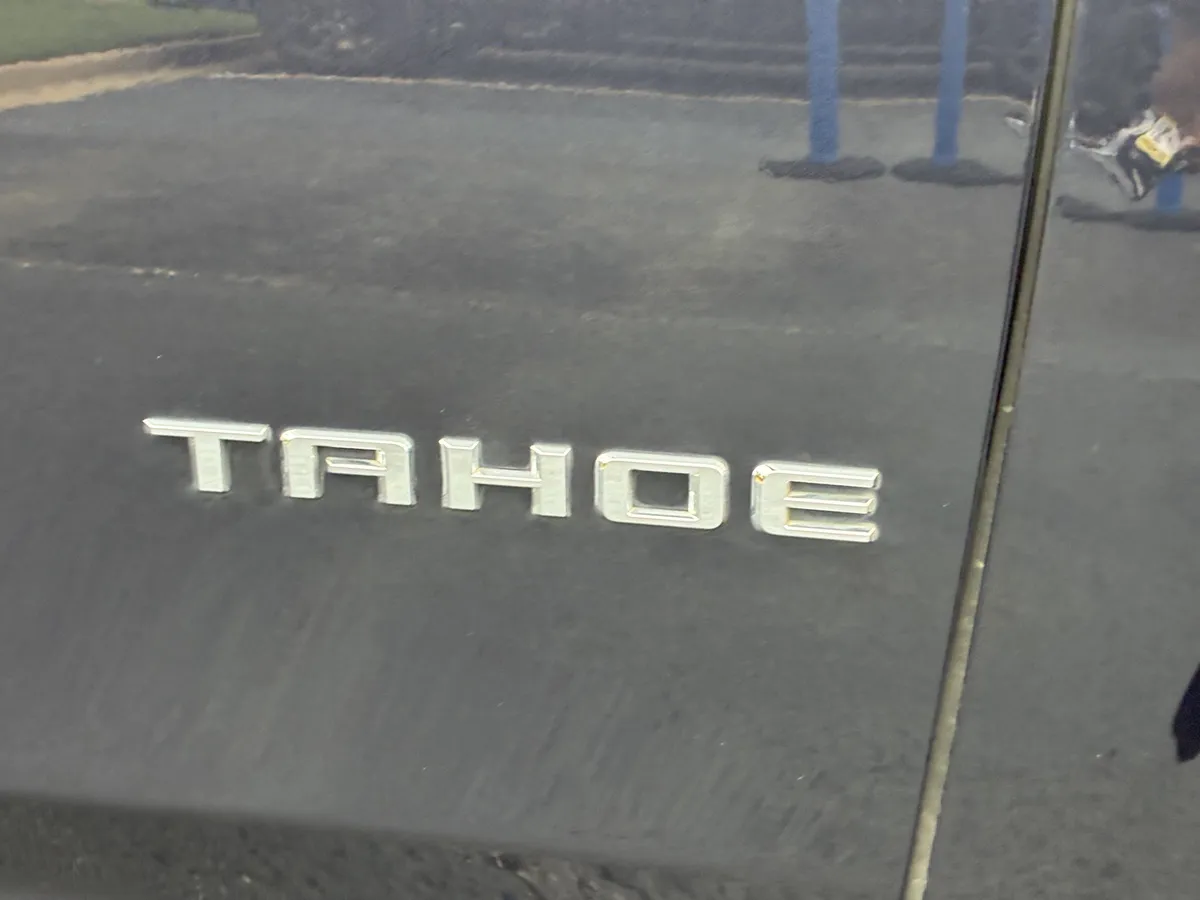 2022 Chevrolet Tahoe LT thumbnail 6