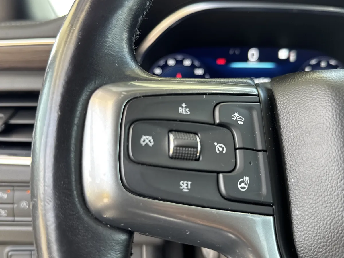 2022 Chevrolet Tahoe LT thumbnail 18