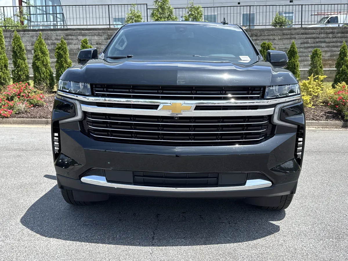 2022 Chevrolet Tahoe LT thumbnail 2