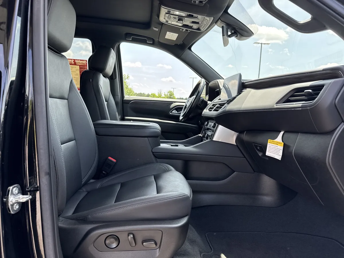 2022 Chevrolet Tahoe LT thumbnail 32