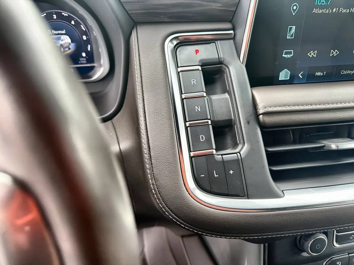 2022 Chevrolet Tahoe LT thumbnail 14