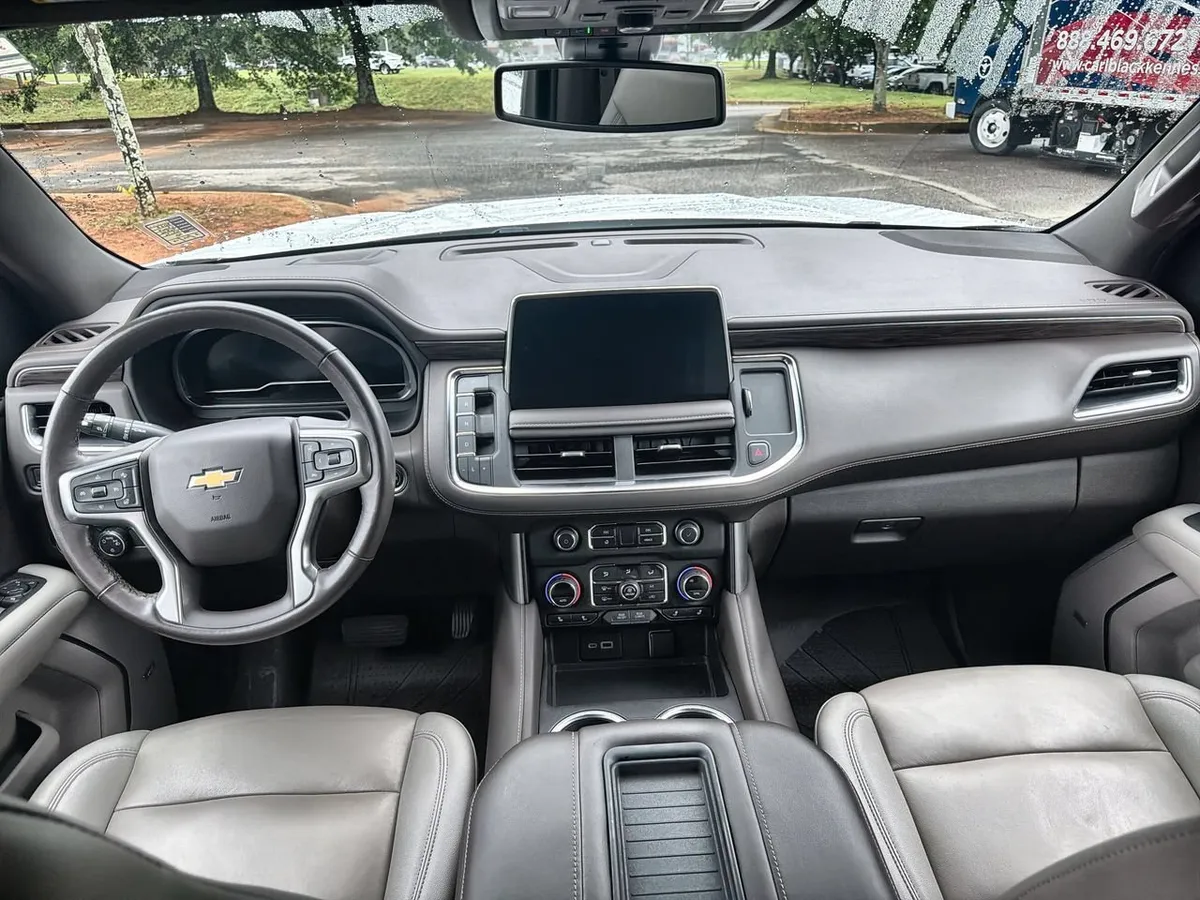 2022 Chevrolet Tahoe LT thumbnail 17