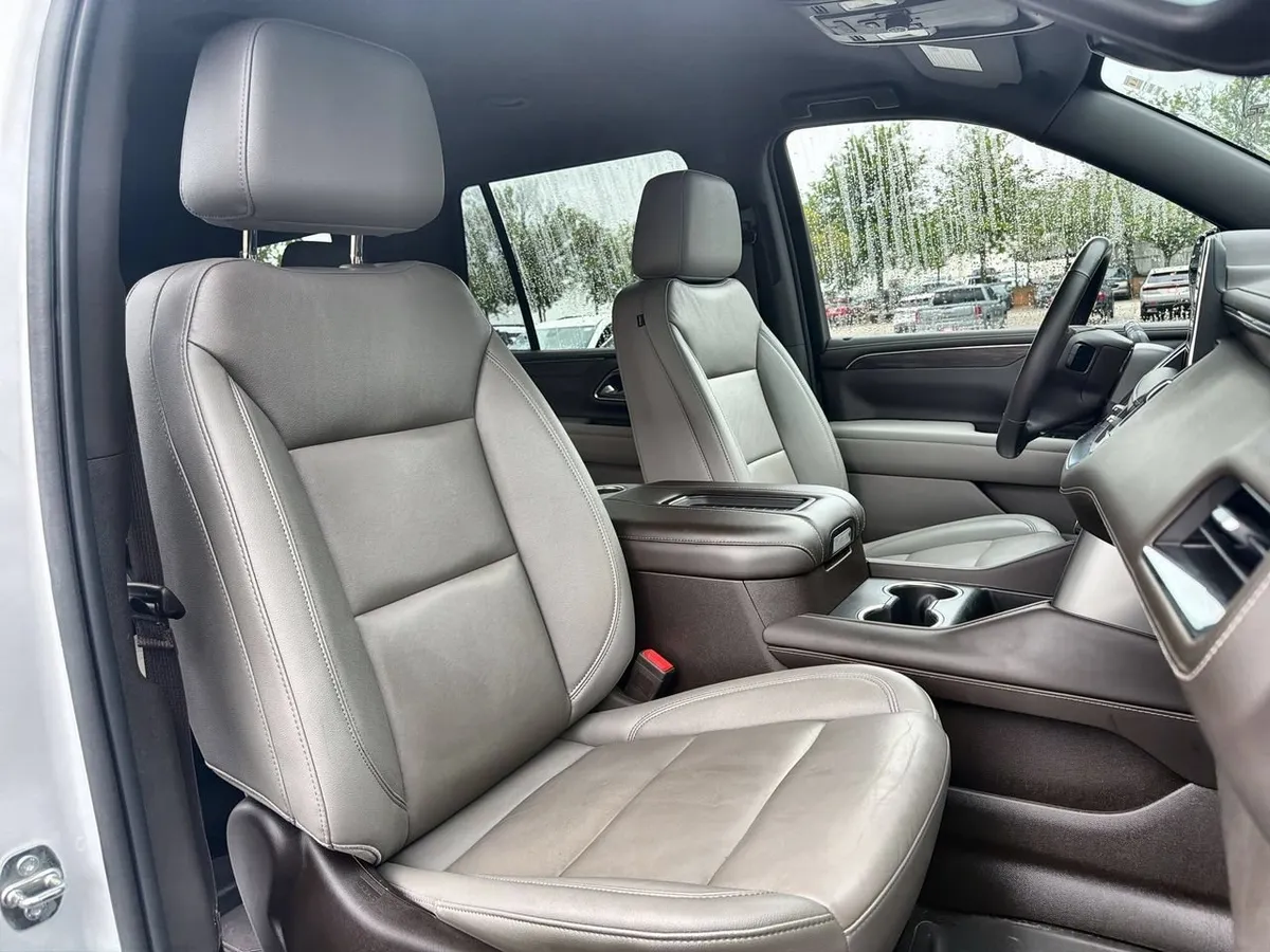 2022 Chevrolet Tahoe LT thumbnail 23