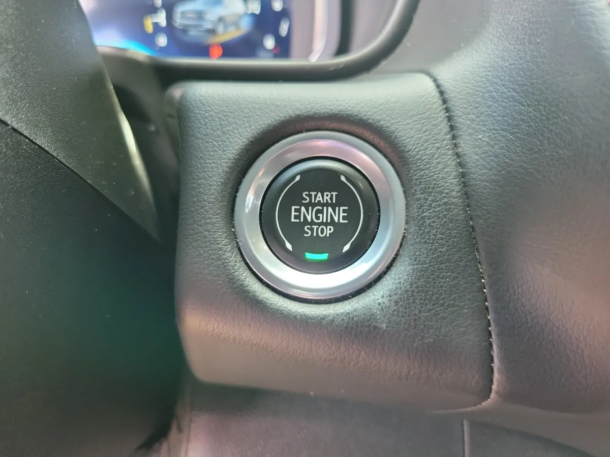 2022 Chevrolet Tahoe RST thumbnail 16